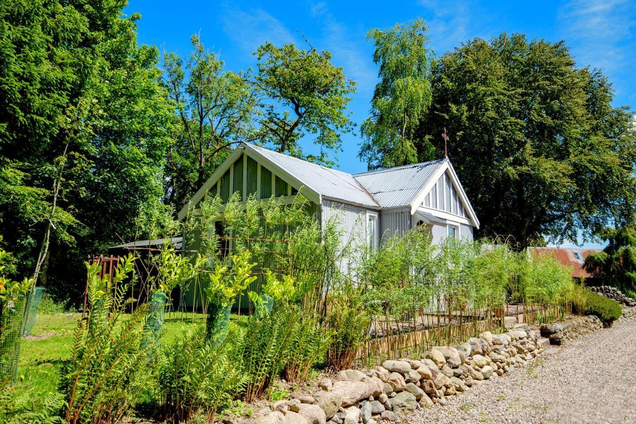 Tin Cabin In Peaceful Angus Glen Glenogil المظهر الخارجي الصورة